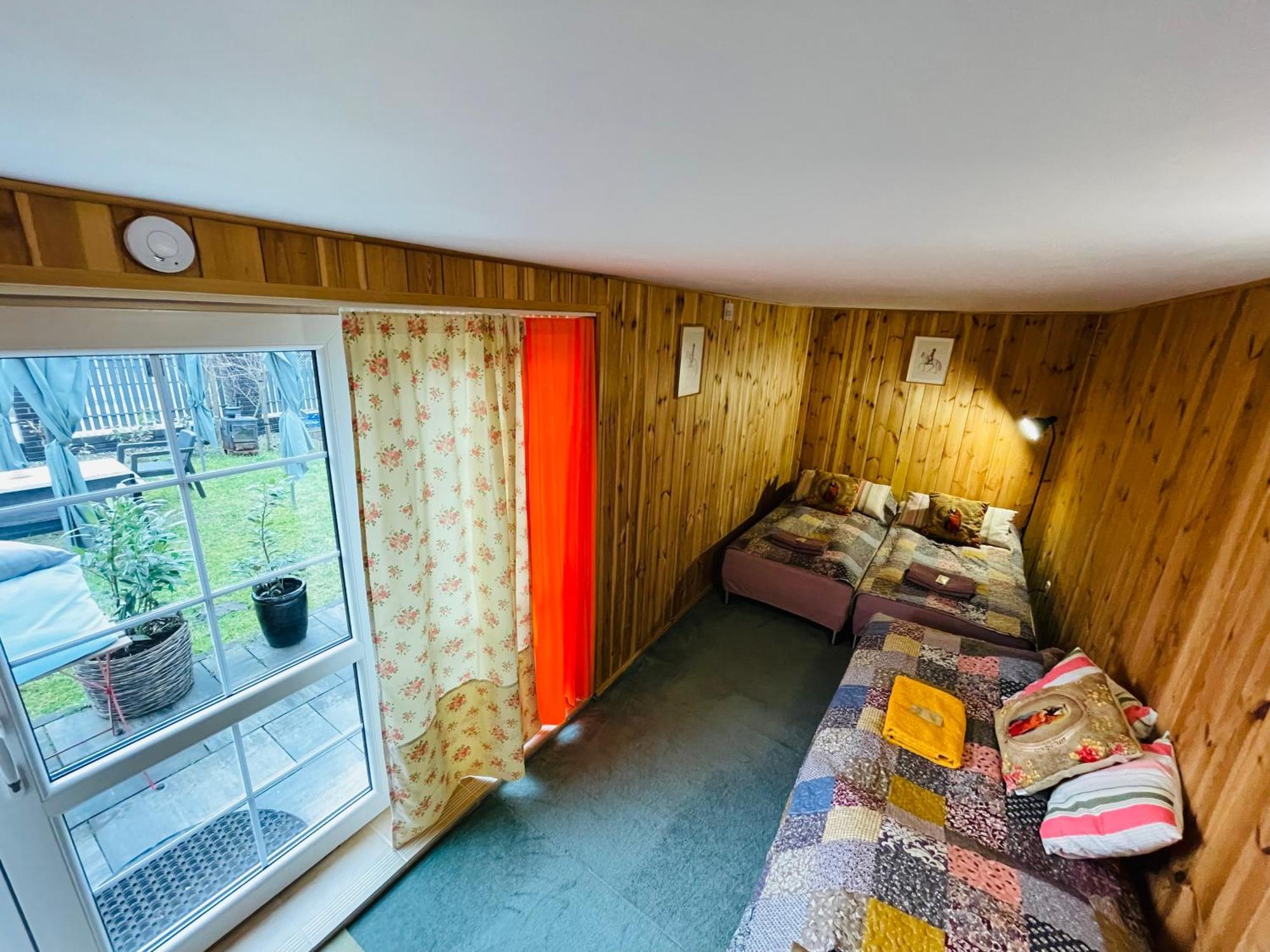 K&B Residence Jaroslaw Luaran gambar