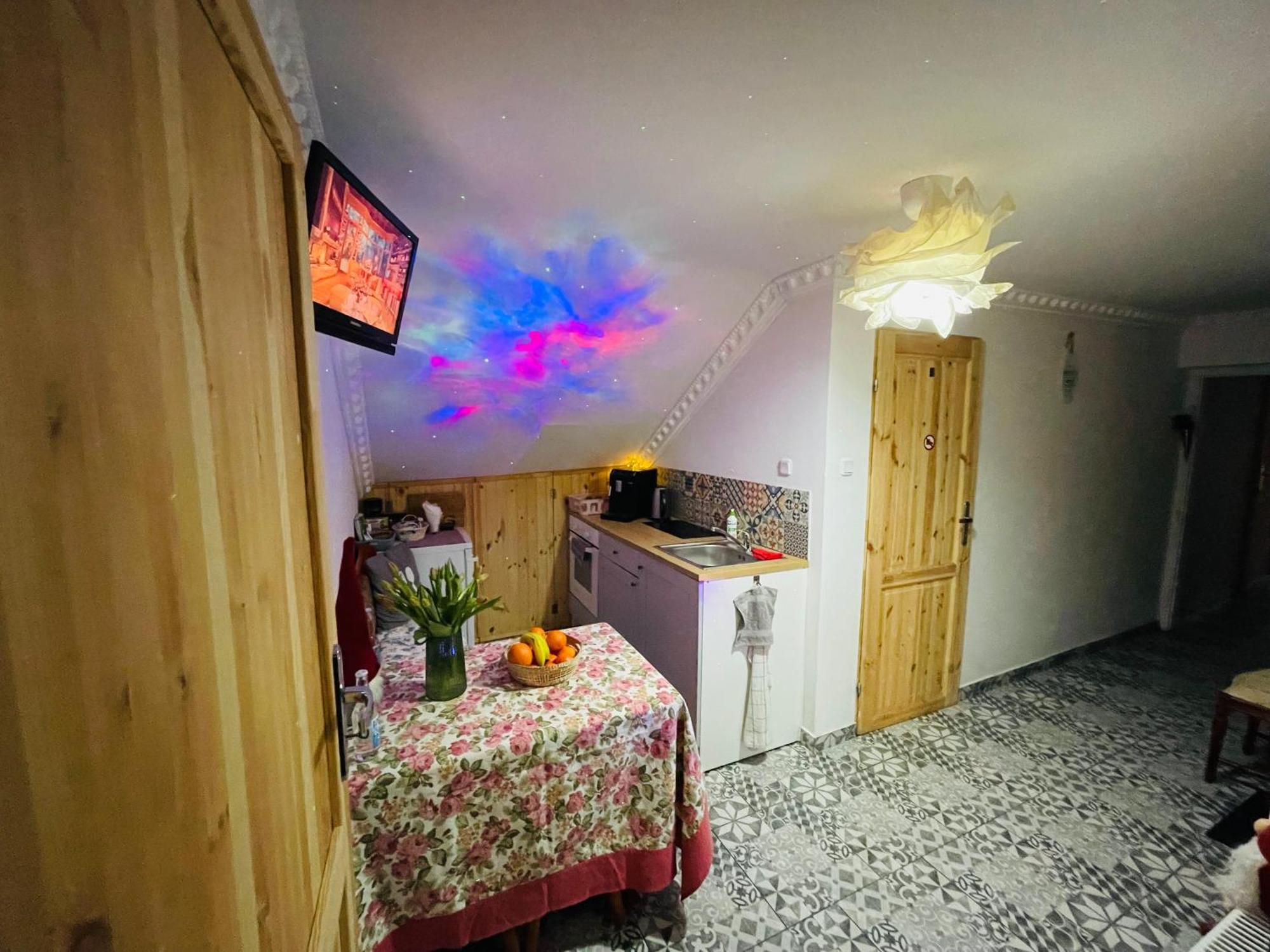 K&B Residence Jaroslaw Luaran gambar