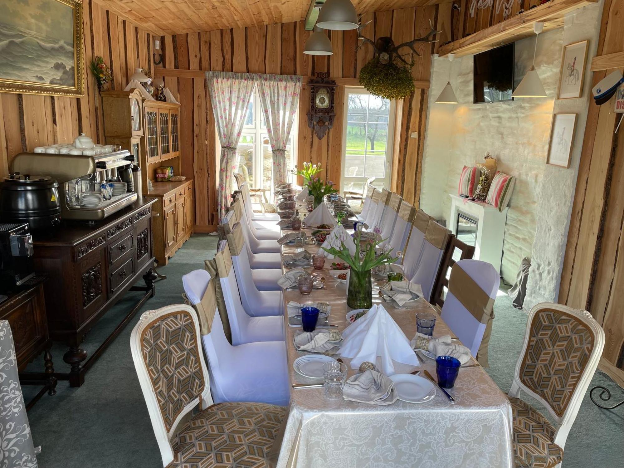 K&B Residence Jaroslaw Luaran gambar